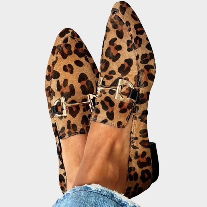 Gia - Elegante mocassins met luipaardprint
