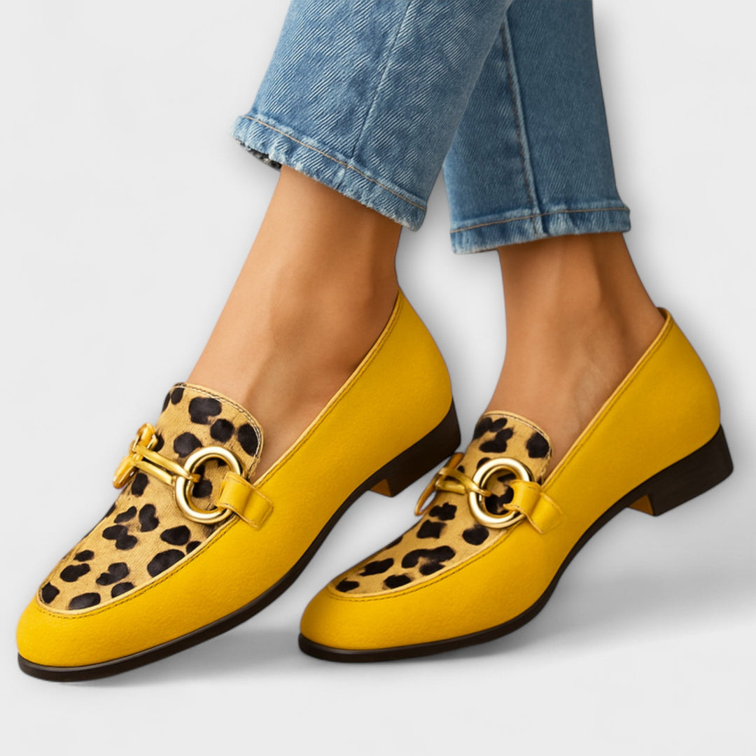 Sonia™ | Mocassins met details