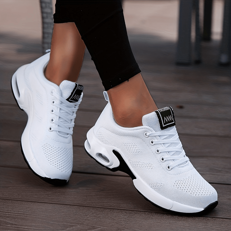 Ademende antislip sneakers met luchtdemping