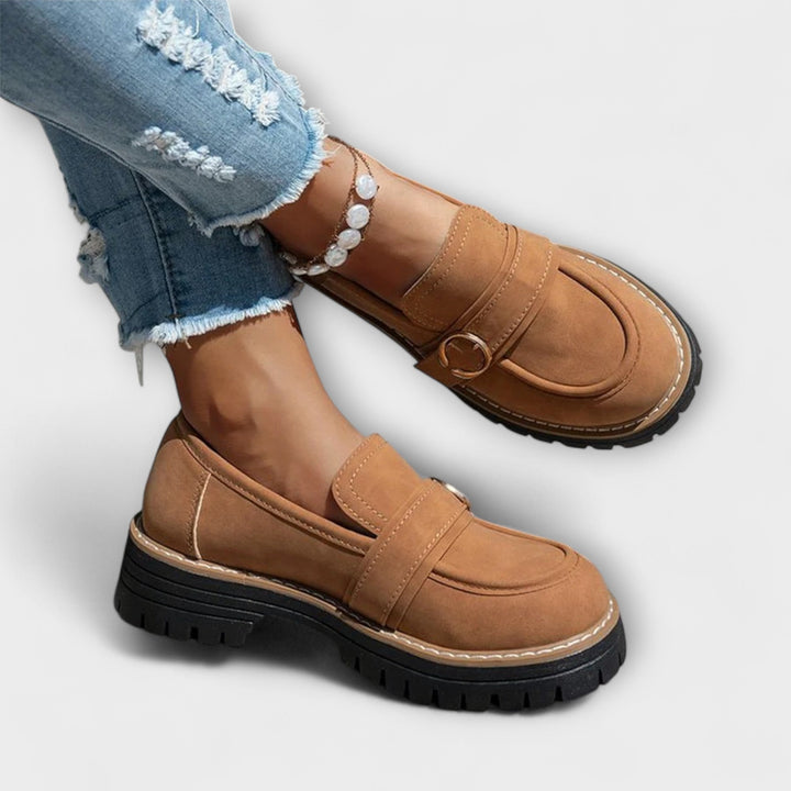 Lora™ | Casual mocassins met ronde neus